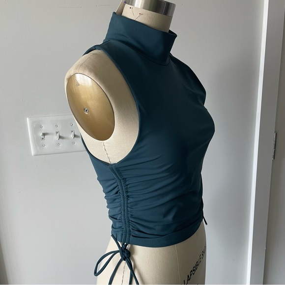 Zara Ruched Stretchy Top - Picture 6 of 9